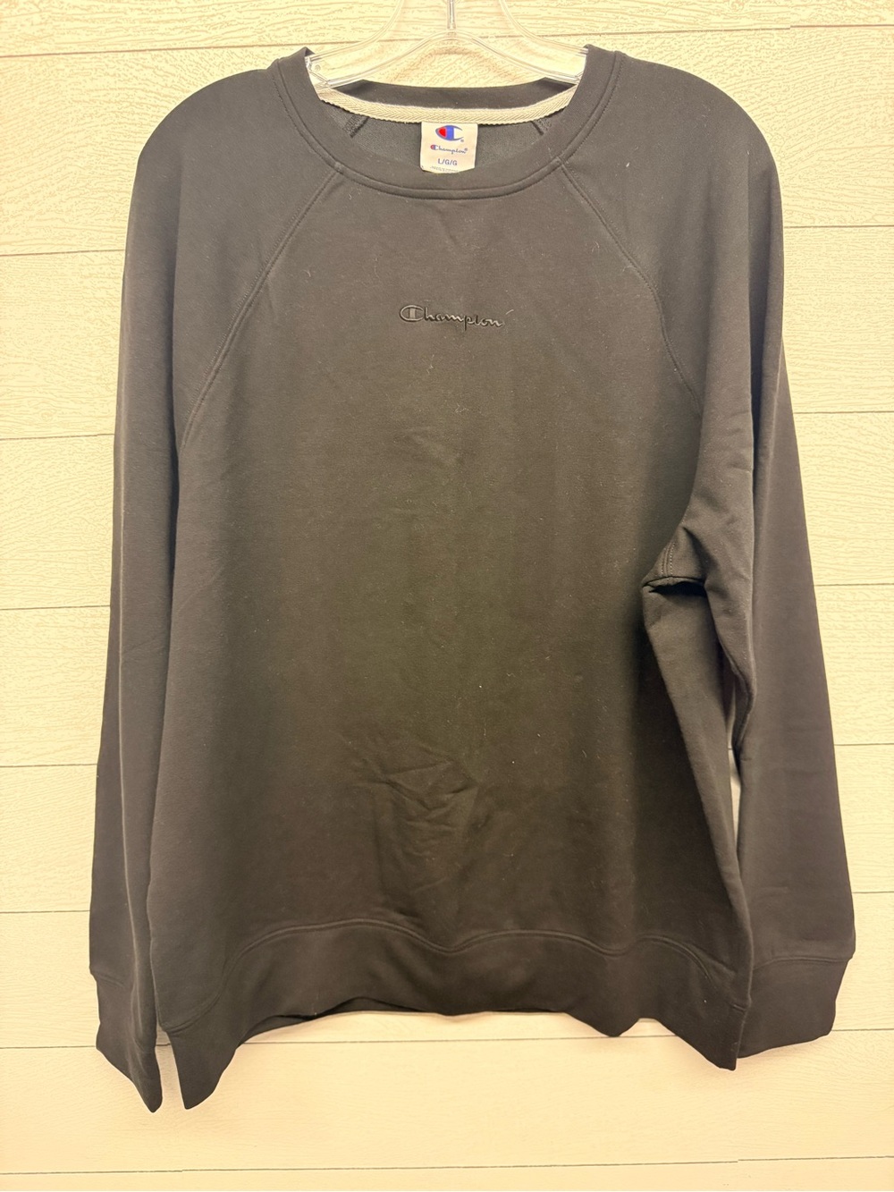 Champion Black Crewneck Sweatshirt Men’s Size Large NWT